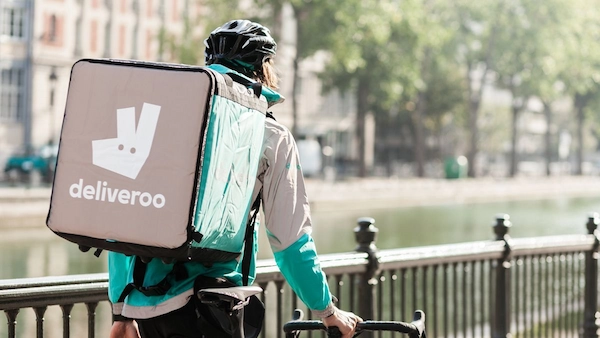Deliveroo delivery platform for restaurants